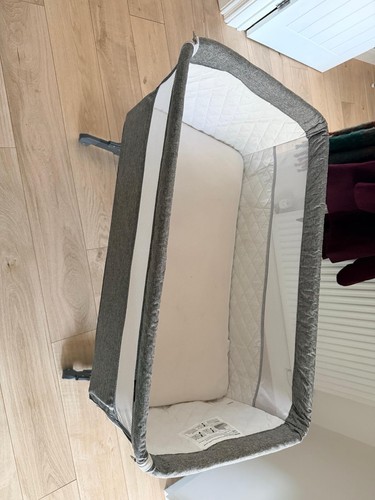 Babylo next crib - me, bed