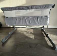 Babylo next to me crib , baby